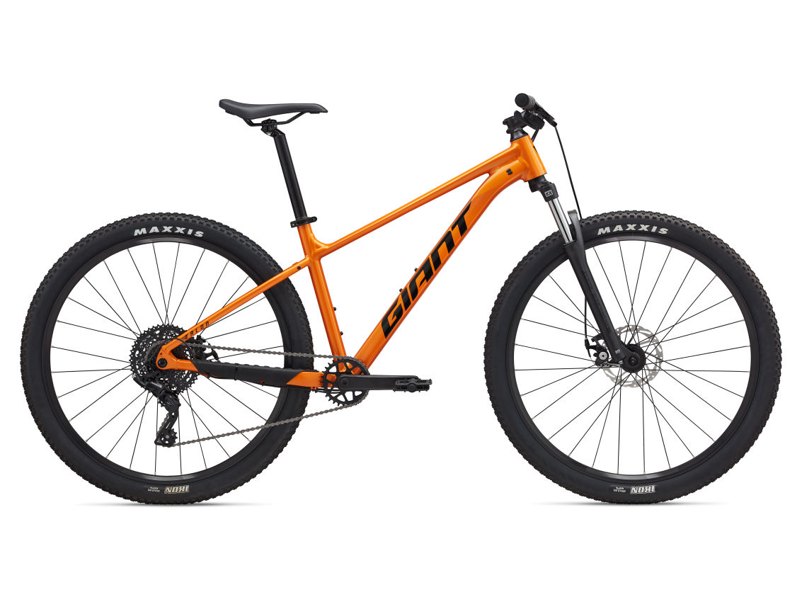 MY25Talon294_ColorBRadiantOrange
